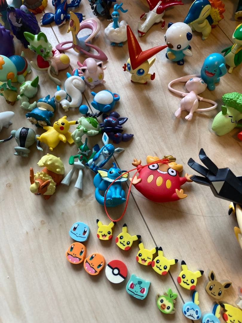ポケモンフィギュア　セット まとめ売り　ケース付き