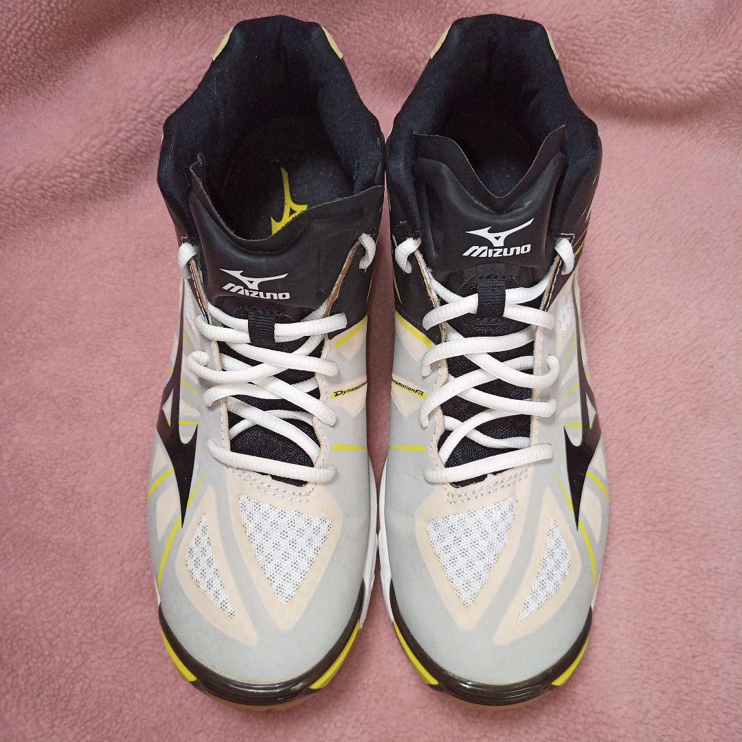 Mizuno ウェーブ ライトニング Z MID WAVE LIGHTNING