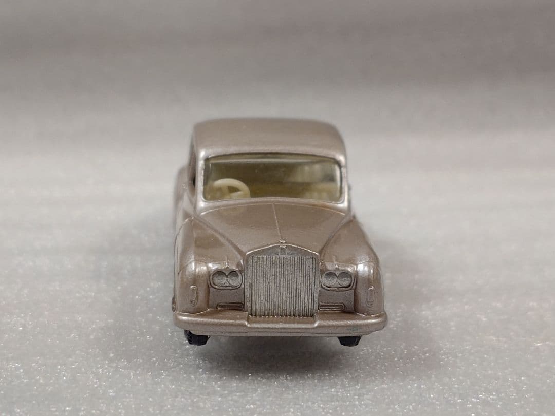 ミニカー MATCHBOX No.44 ROLLS-ROYCE PHANTOM V
