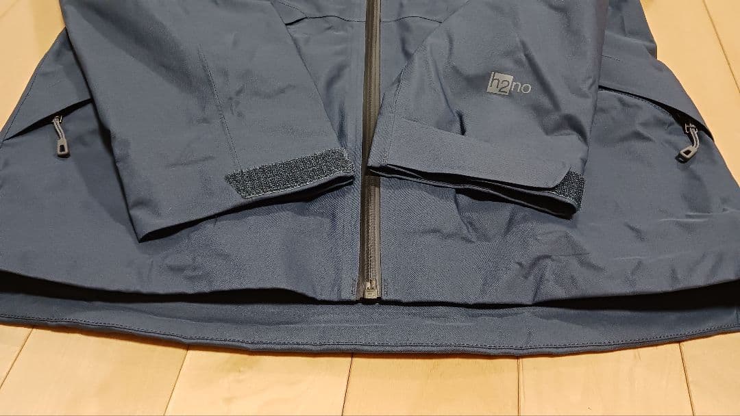 未使用PatagoniaメンズスノーショットジャケットXSネイビースキーウェア