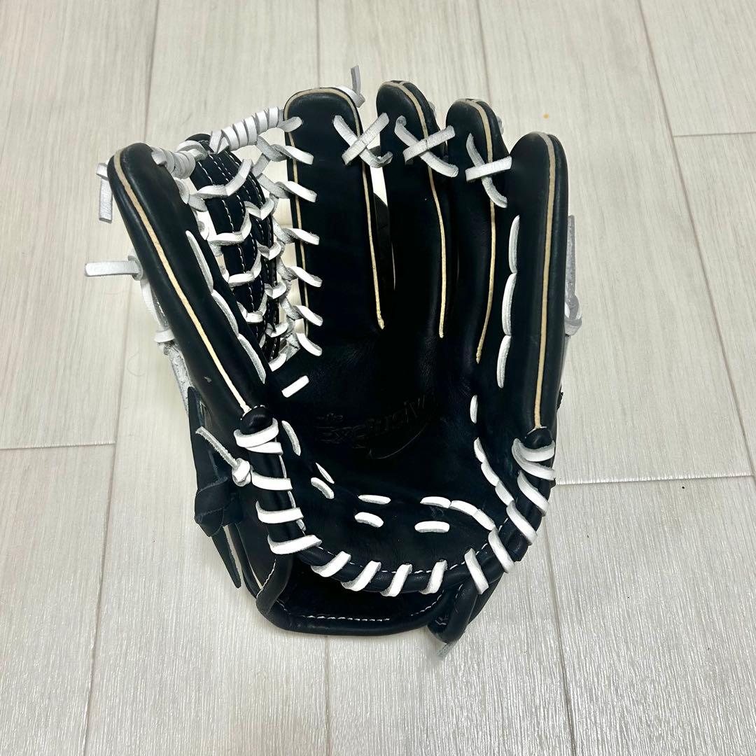 NIKE Exclusive 軟式 グローブ 外野用
