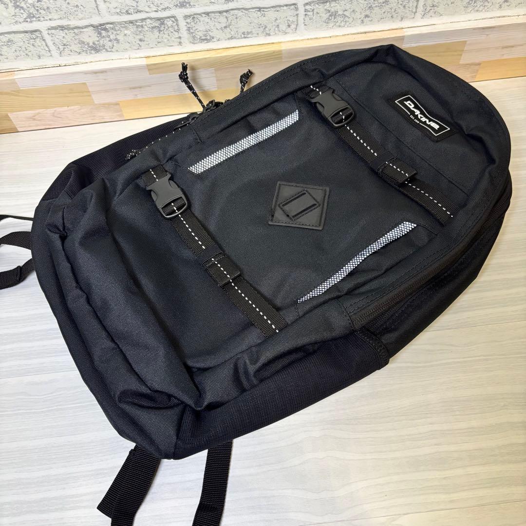DAKINE MISSION PACK 18L バックパック　スケートボード
