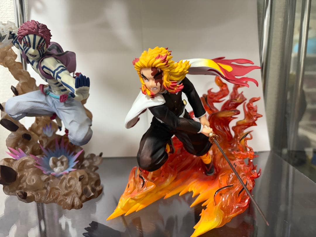 フィギュアアーツZERO煉獄杏寿郎と猗窩座フィギュアセット