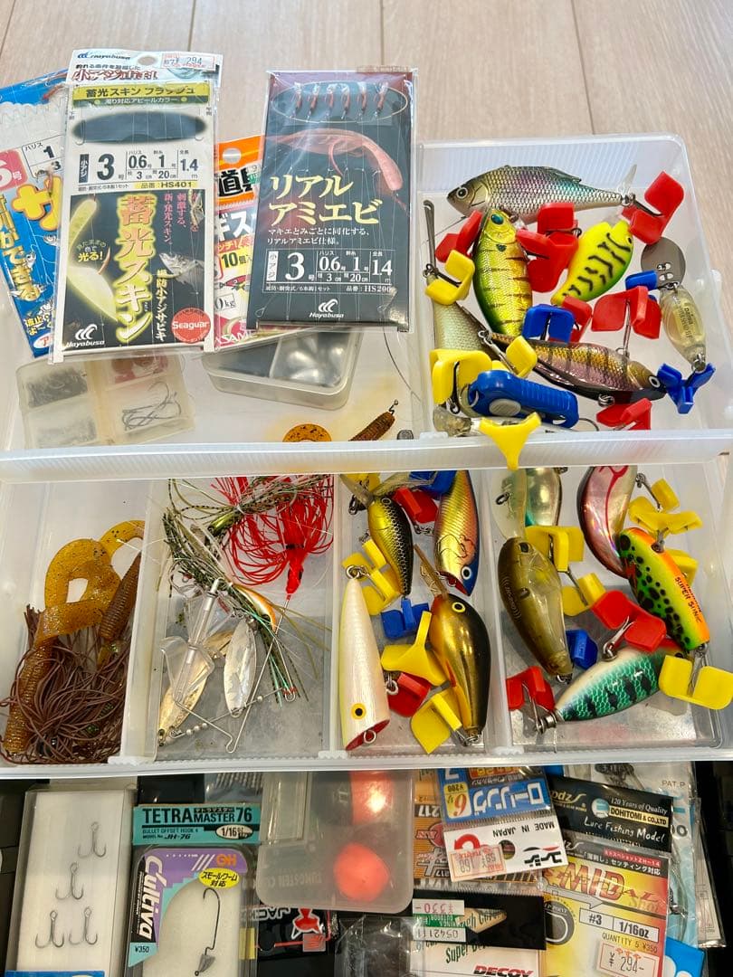 【引退品 お得まとめ売り】ルアー中心の道具BOX全て