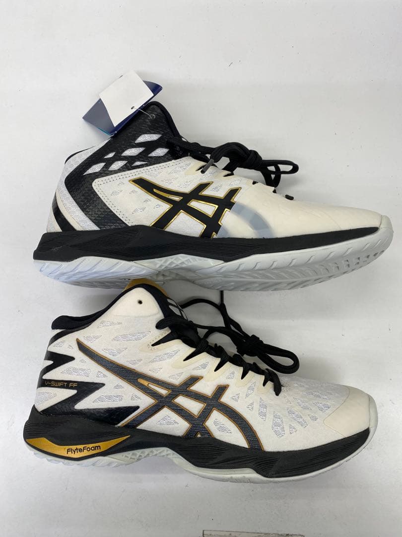 asics バレーボールシューズ ＶスウィフトFF MT2 24.5cm