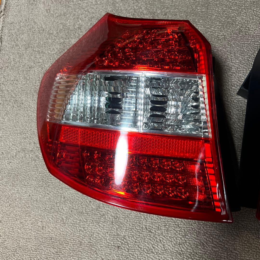 希少  E87前期LEDテールライト左右セット