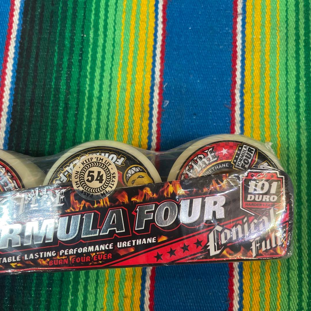 スピットファイアSpitfire Formula Four 54mm 101