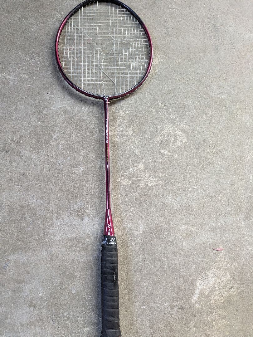 YONEX バドミントンラケット 赤