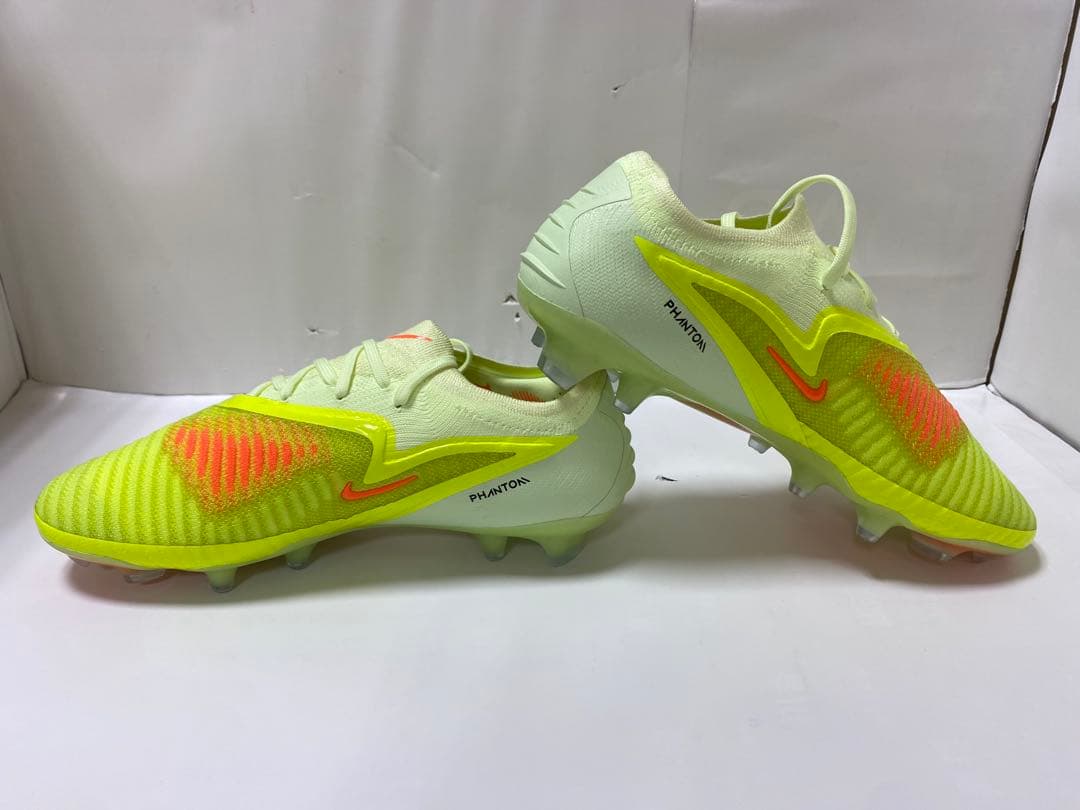 シューズ PHANTOM 6 LOW ELITE FG