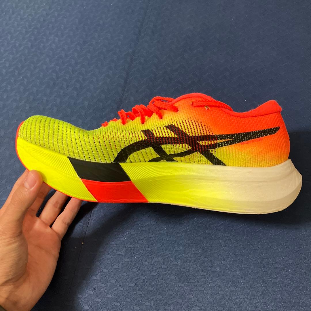 asics メタスピードスカイパリ