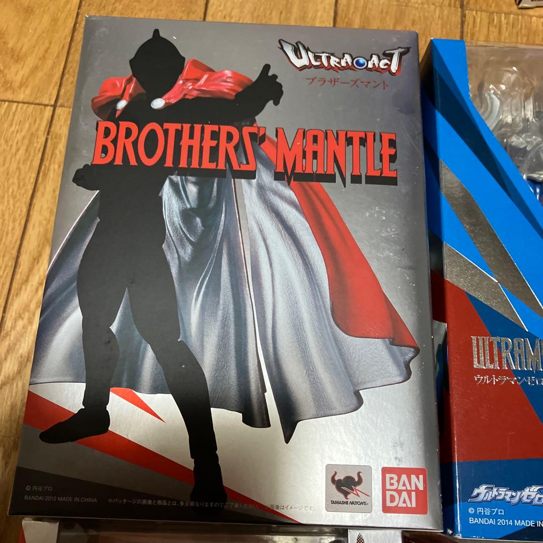 d*9様 ウルトラアクト　フィギュアセット