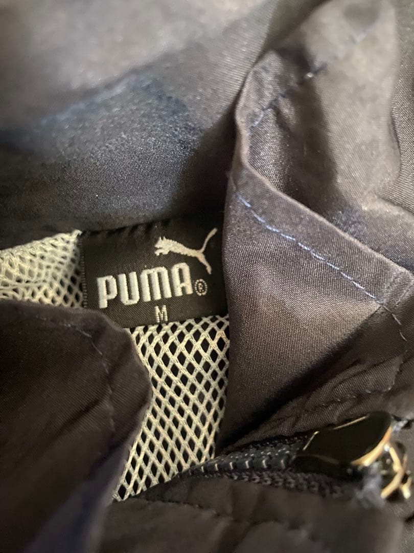 PUMA ナイロンジャケット　上下　ビックロゴ Mサイズ　高騰中