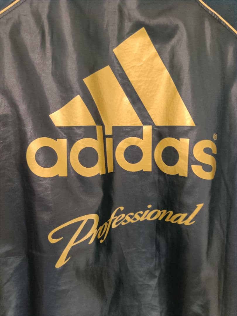 adidas ClimaProof ジャケット グレー/レッド