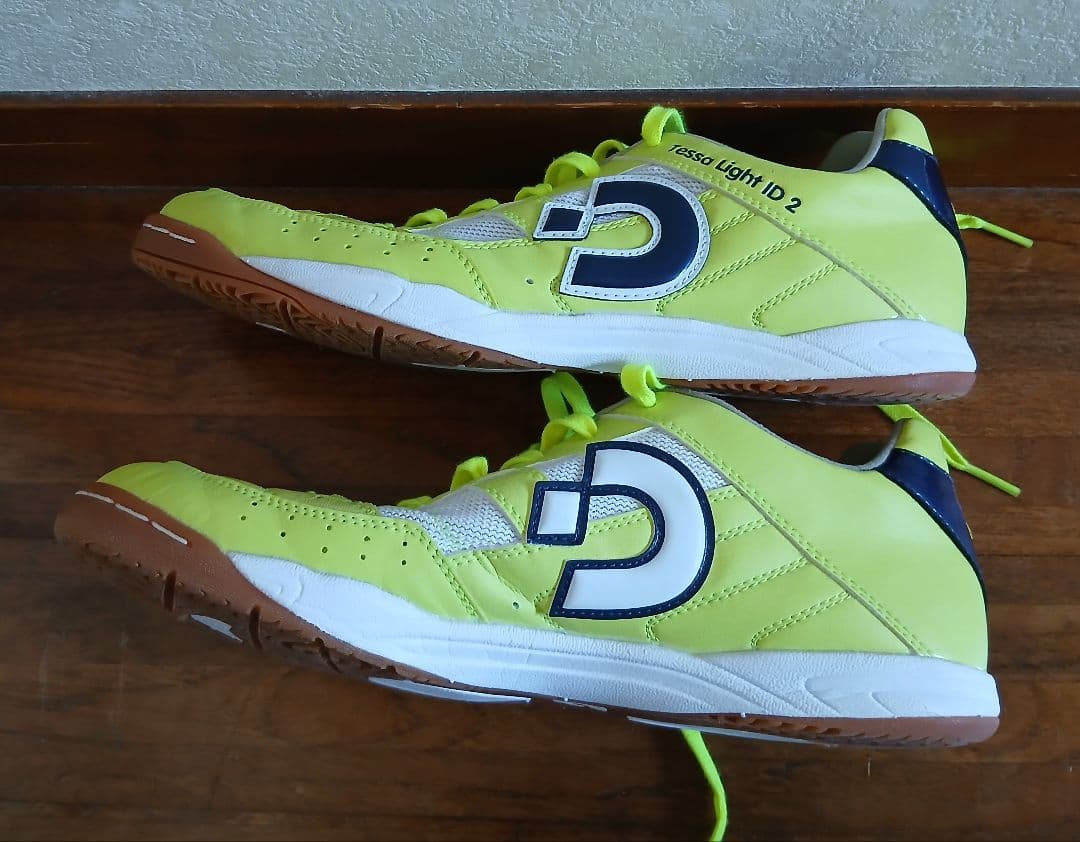 メ*4様 Desporte フットサル シューズ イエロー テッサ LIGHT