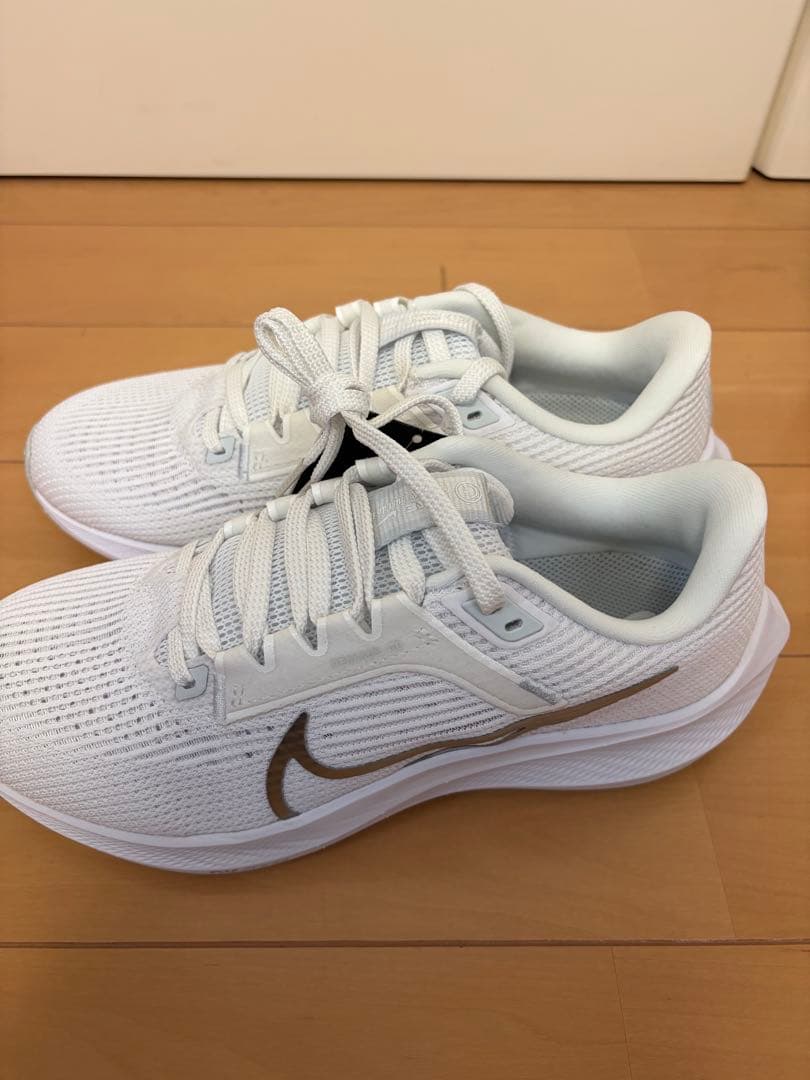 ★新品未使用24.0cm/Nike ペガサス40 ホワイト