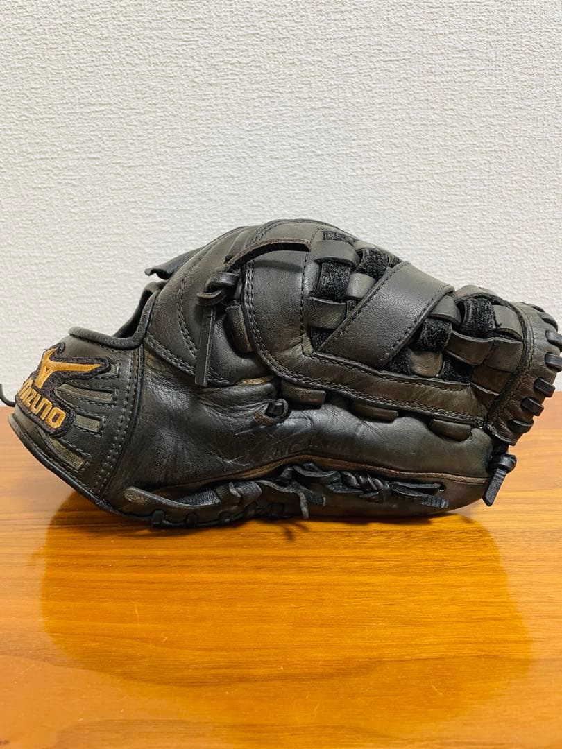 Mizuno ミズノ　黒 レザー グローブ 投手用　即戦力 軟式用