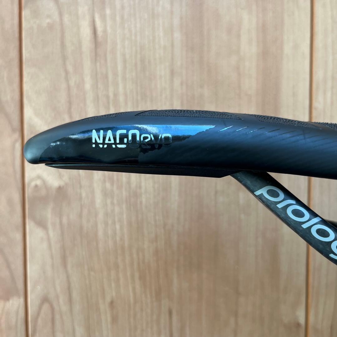 Prologo Nago Evo サドル 134mm CPC