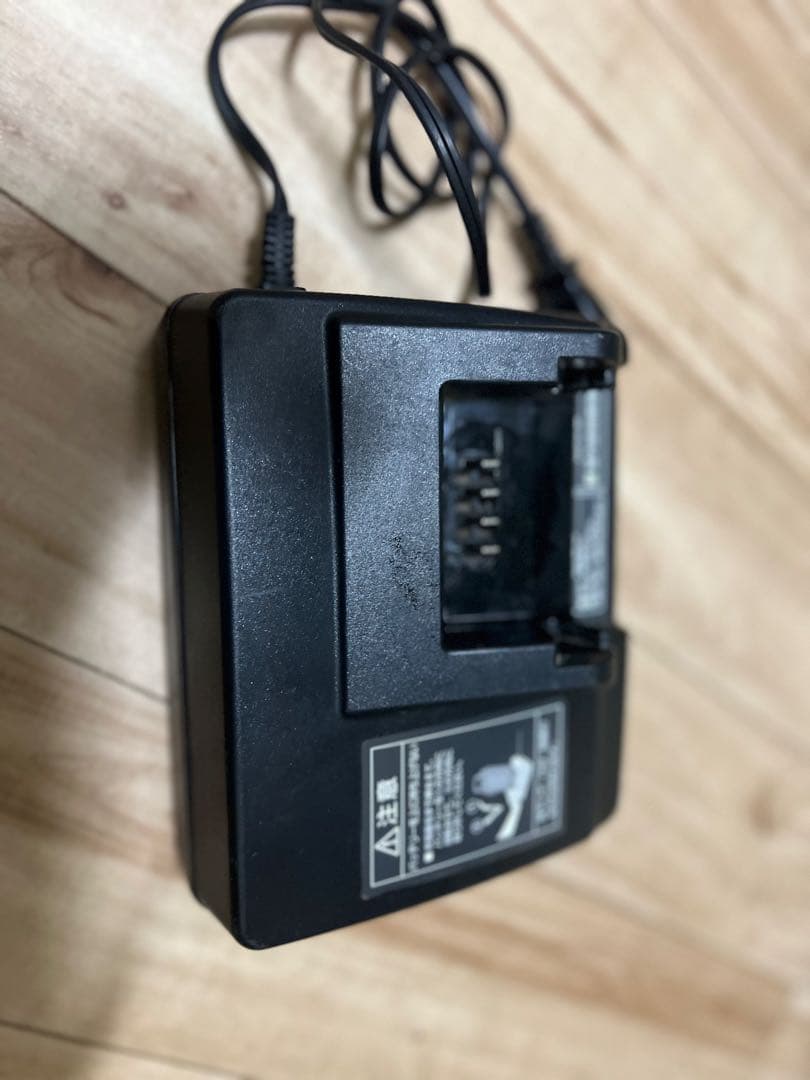 Panasonic 充電器 NKJ037Z