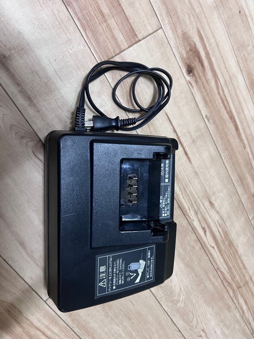 Panasonic 充電器 NKJ037Z