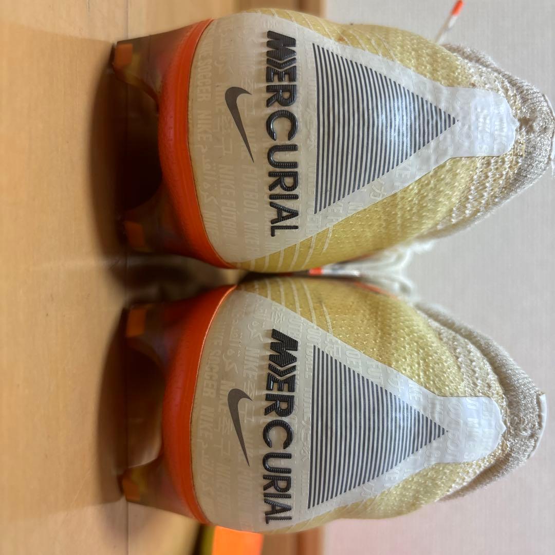 Nike Mercurial サッカーシューズ ホワイト/オレンジ