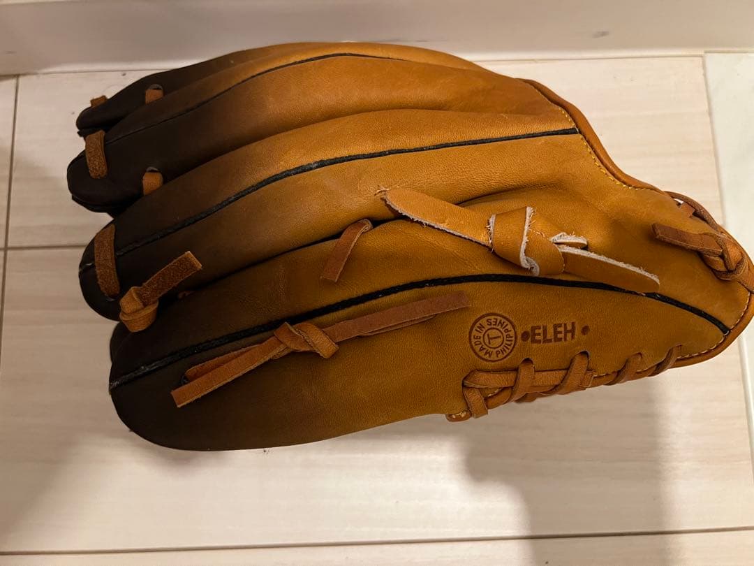 ローリングス　内野手用グローブ　軟式