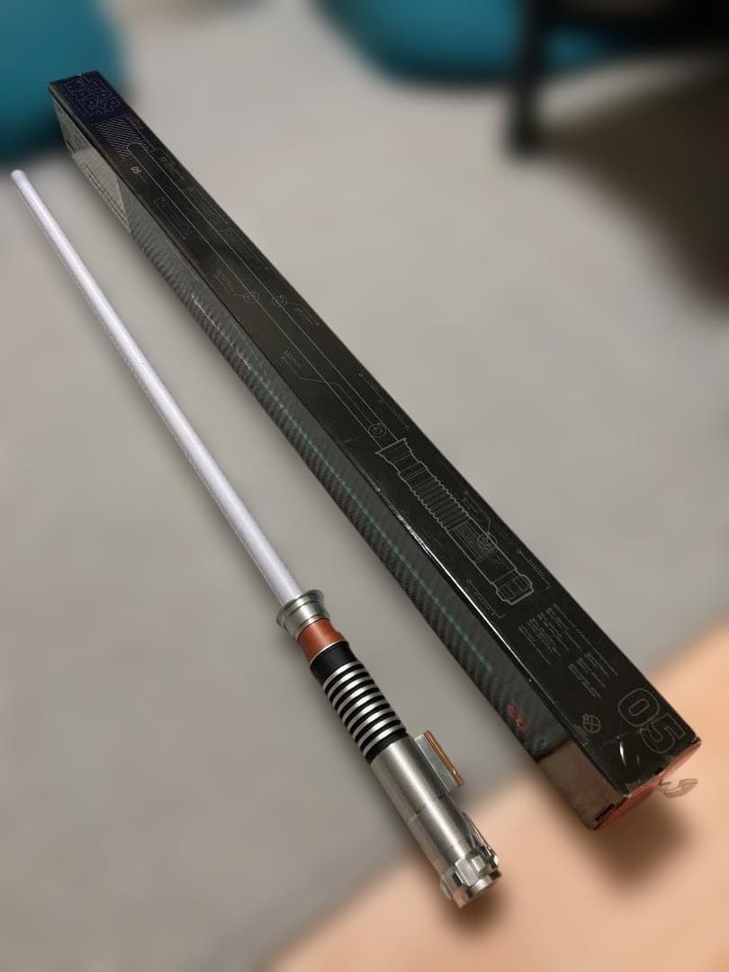 美品　ハズブロ ブラックシリーズ フォースFXライトセーバー　ルーク