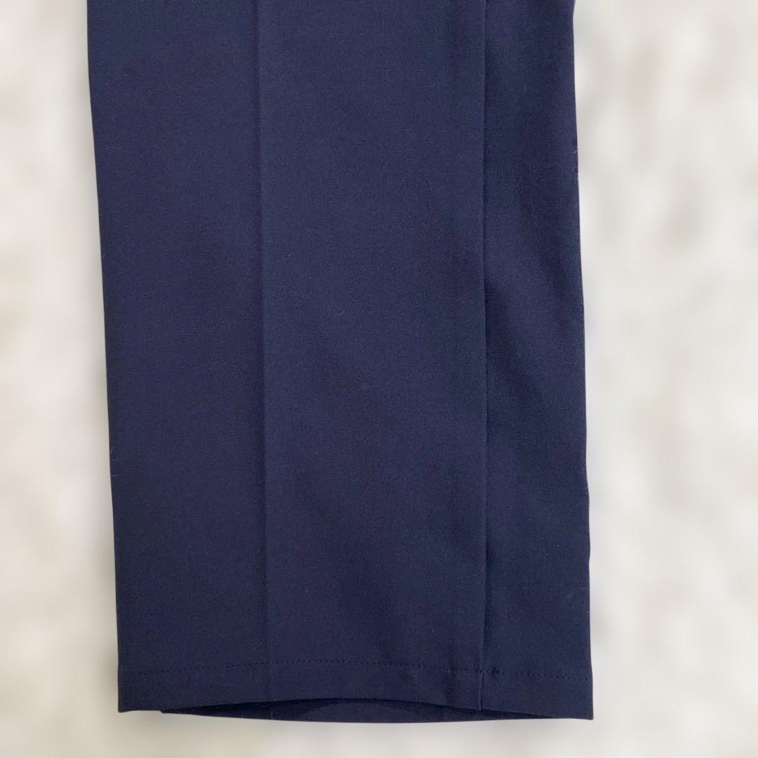 and per se アンパスィ　ゴルフパンツ　M ストレッチ　スラックス　紺