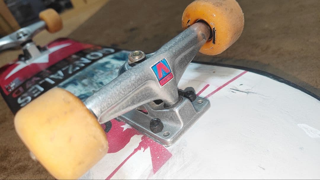 REAL SKATEBOARDS/VENTURE スケートボード レッドスター