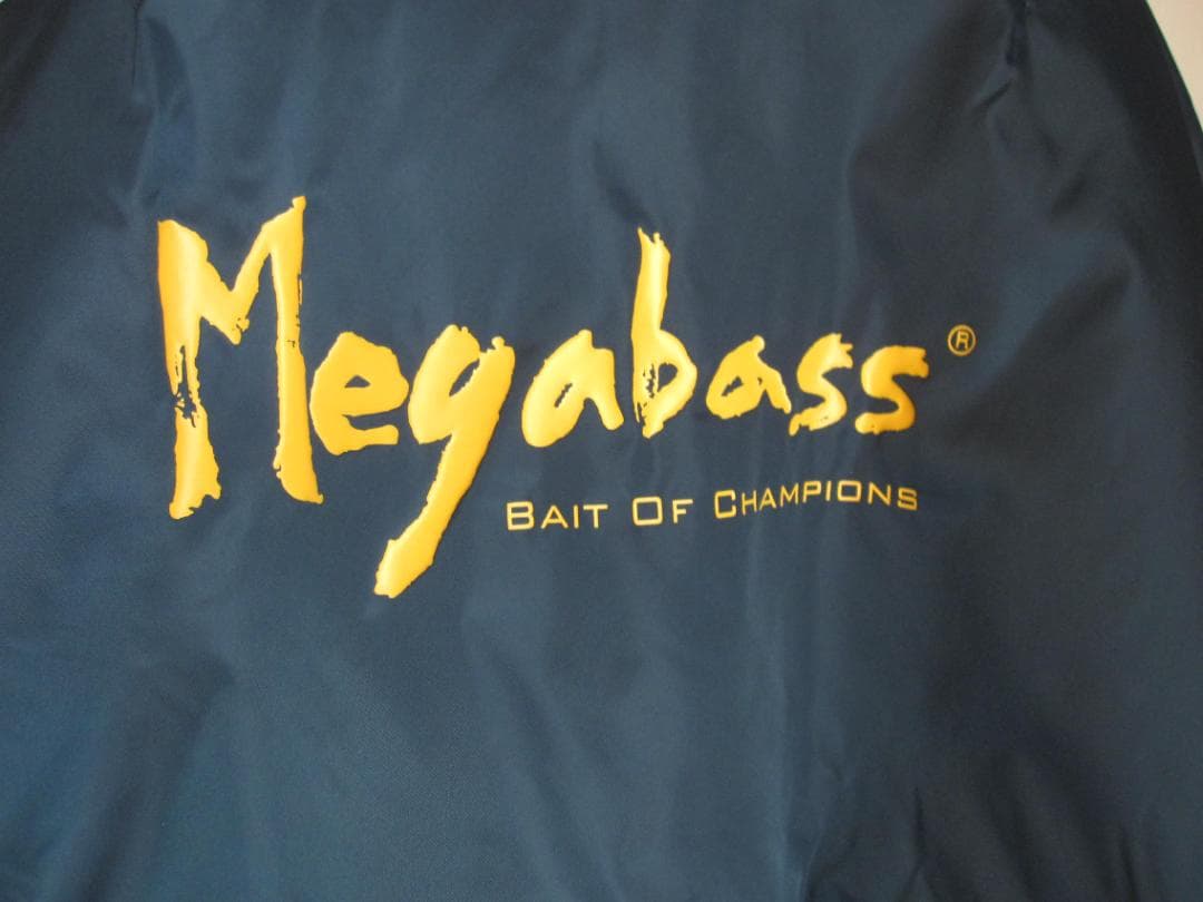 MEGABASS　メガバス　MA-1ジャンパー　中古品