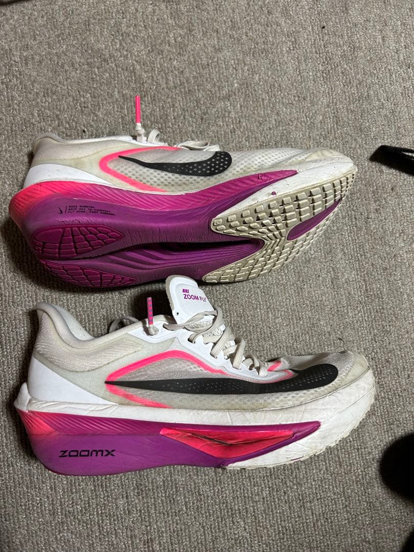 NIKE ズームフライ６