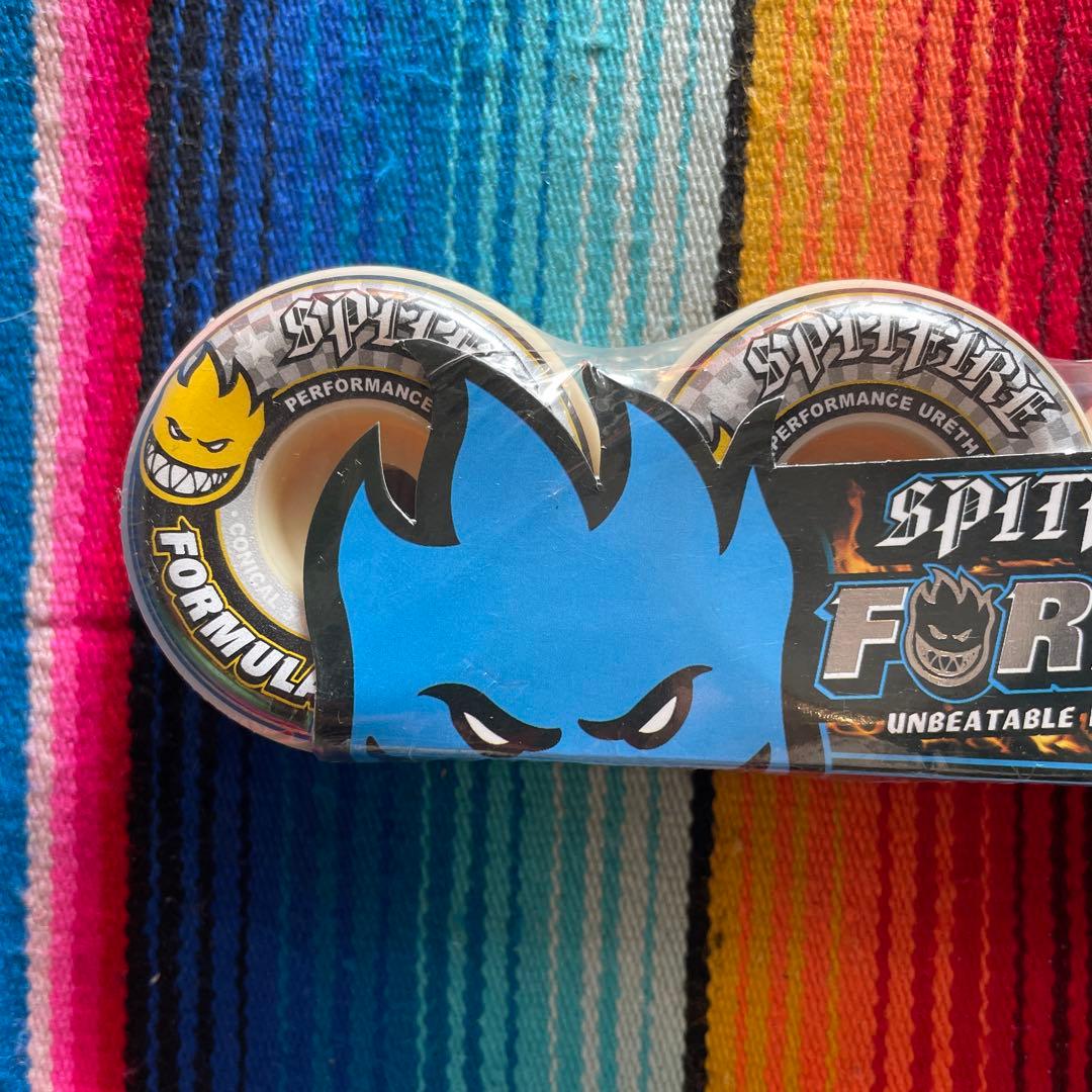 Spitfire フォーマル4コニカル 54mm99a ウィール定価9130