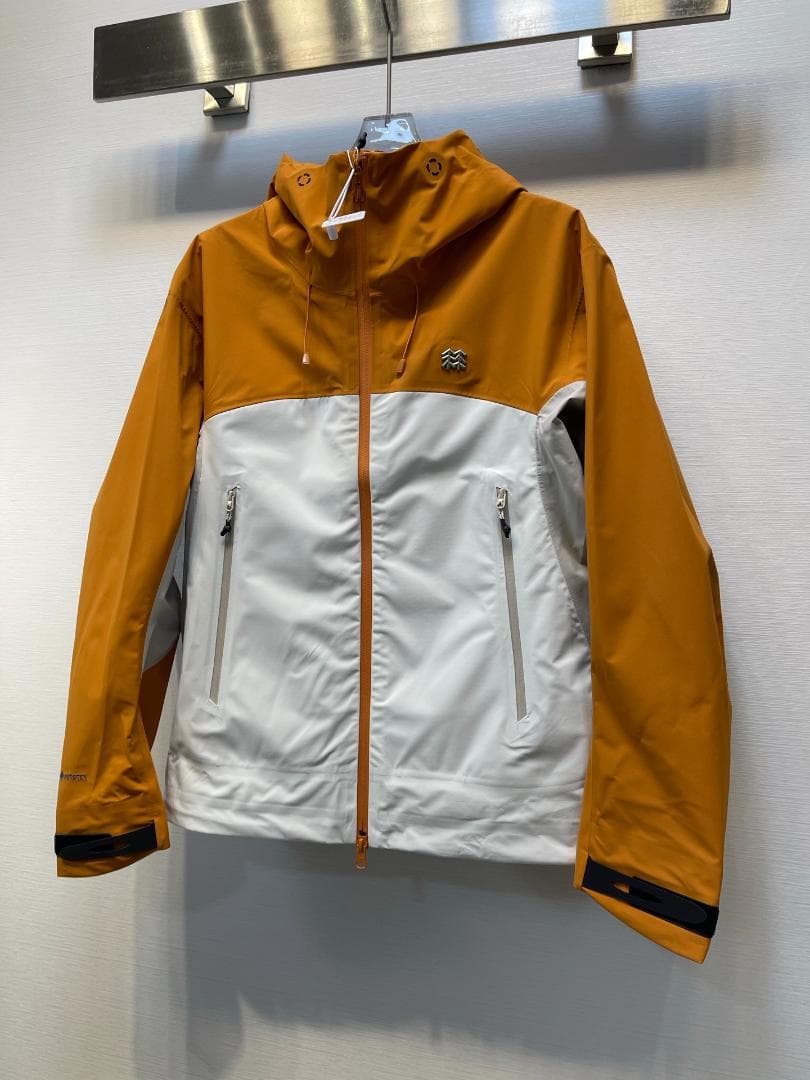 KOLON SPORT フード付きジャケット オレンジ/ホワイト