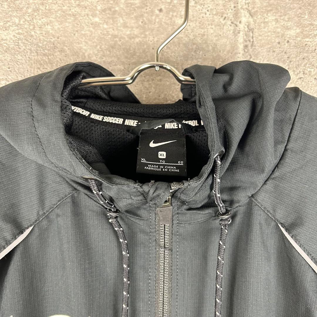 美品 NIKE F.C ナイロンジャケット ビックスウオッシュ ビックロゴ XL