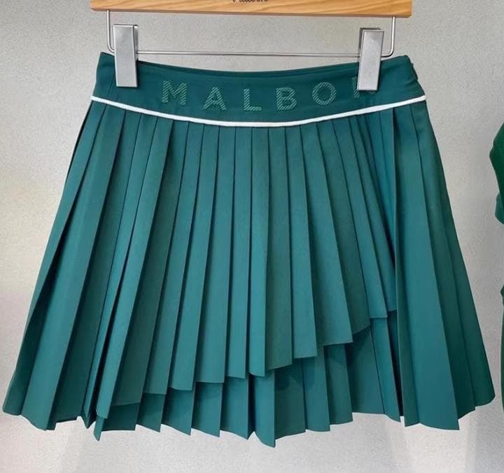 Malbon レディース セットアップ プリーツスカート 刺繍ニットポロ新作