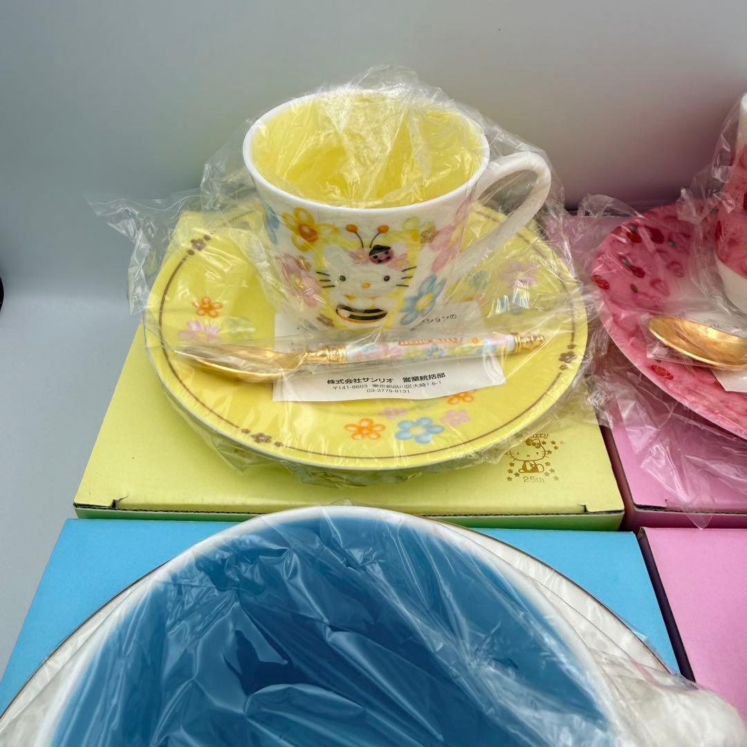 ✨1999年✨ ハローキティ誕生25周年記念コレクション カップ&ソーサー