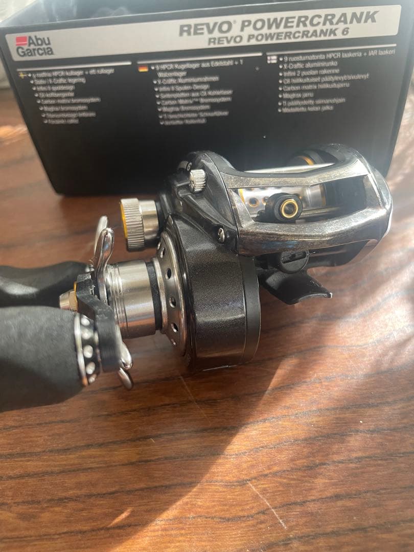 動作良好 Abu Garcia REVO POWERCRANK 6 ベイトリール