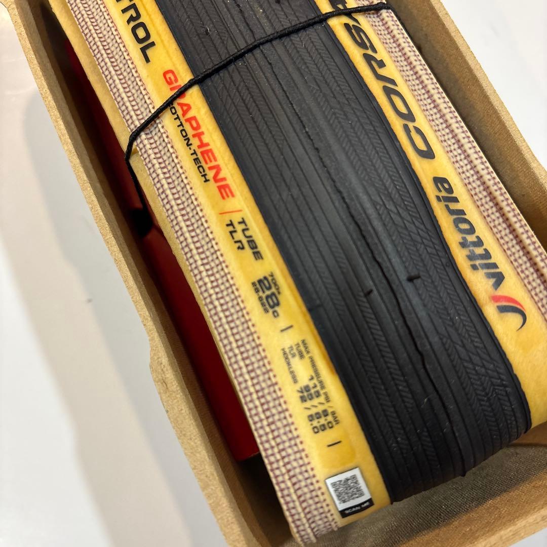 【新品】vittoria Corsa Pro Control 28c TLR