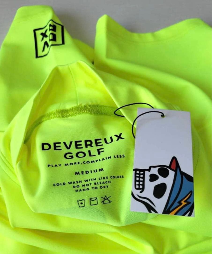 新品【デヴァローゴルフ】バックプリント ハイネック 半袖Tシャツ （Ｍ）