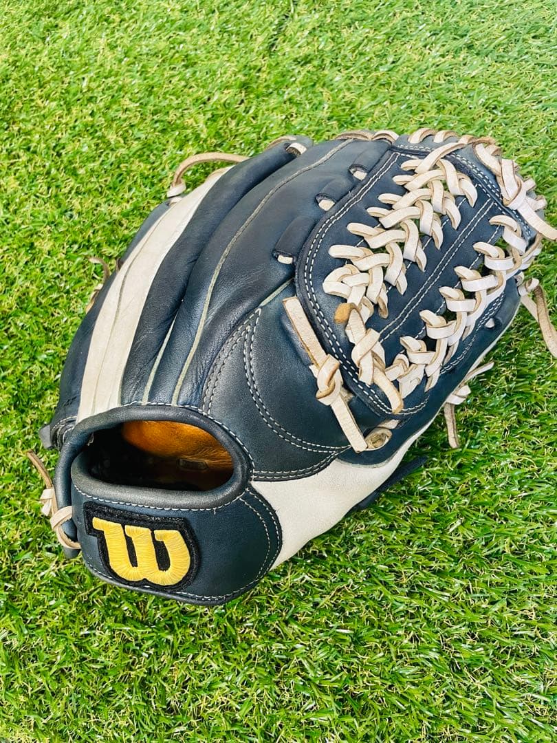 【美品✨】Wilson‼️ウィルソン　野球グローブ　軟式用　ネイビー　ホワイト