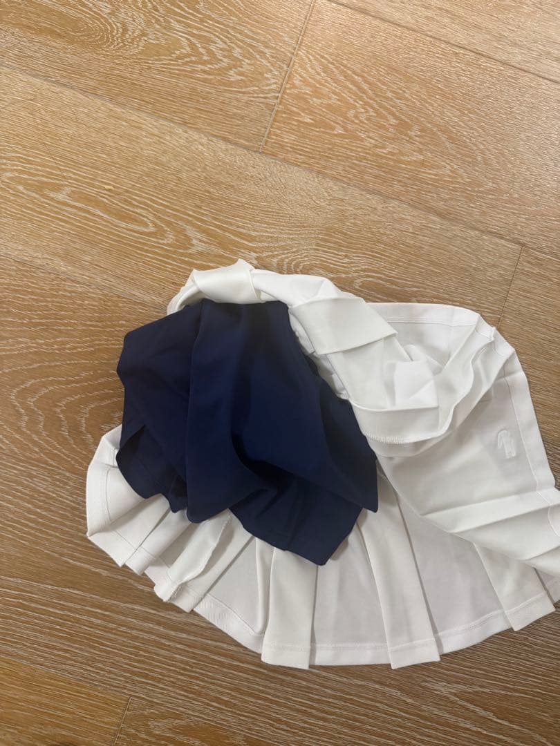 新品ラコステゴルフスカート白Lacostezoyジーフォア11号