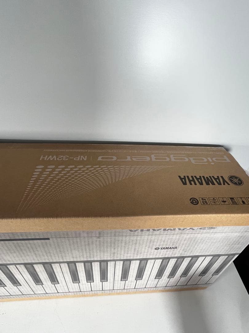 ヤマハ YAMAHA 電子キーボード piaggero ホワイト NP-32WH