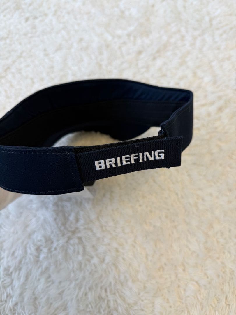 【新品タグ付き】BRIEFING ネイビー サンバイザー