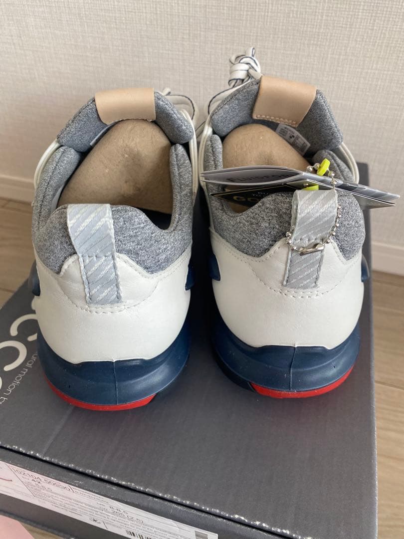 新品ecco BIOM エコー バイオム ゴルフシューズ スパイクレス ホワイト