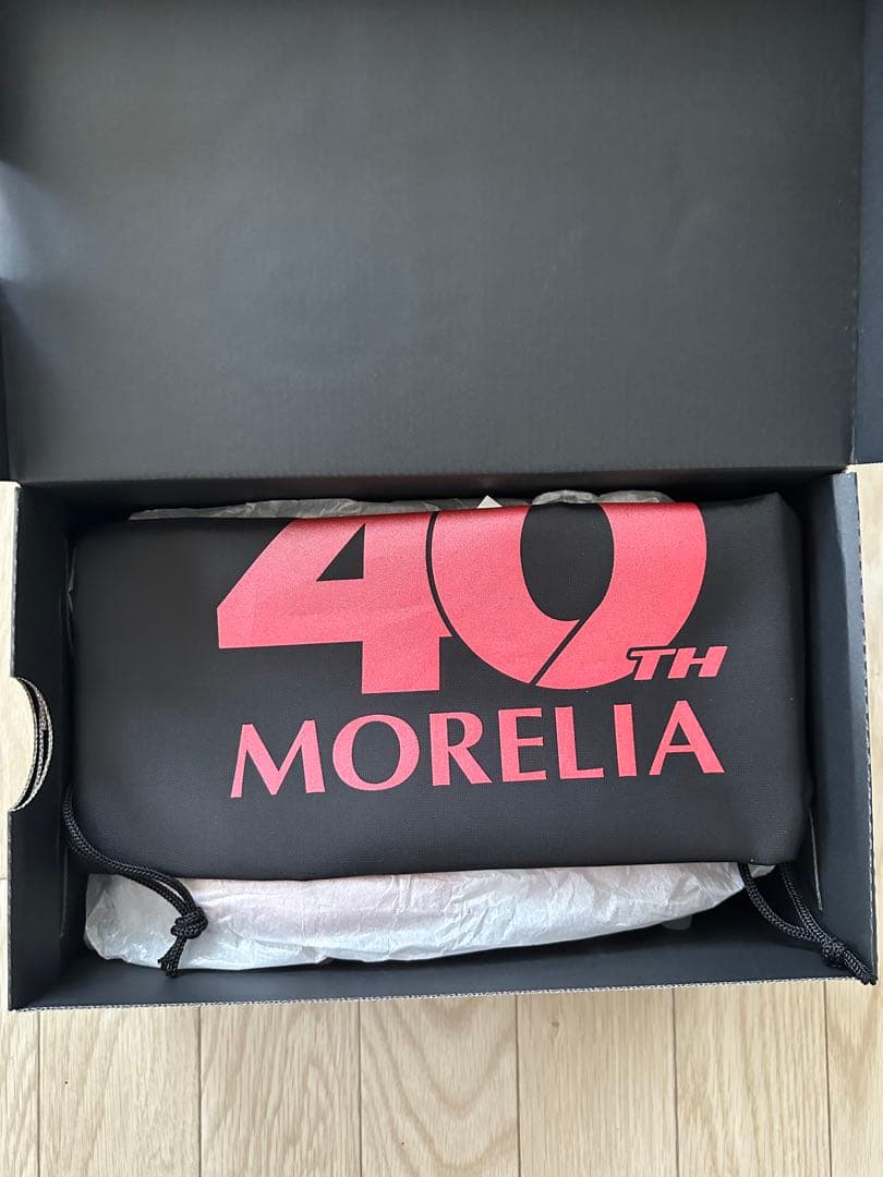 Mizuno Morelia 40th レッド