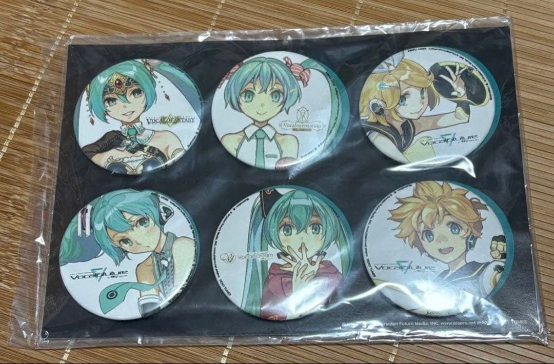 VOCALOID EXIT TUNES 缶バッジ Vocalofuture