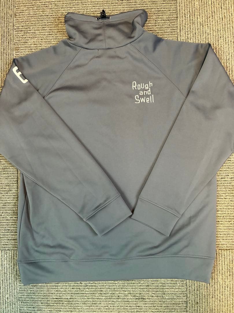 Rough and Swell プルオーバー