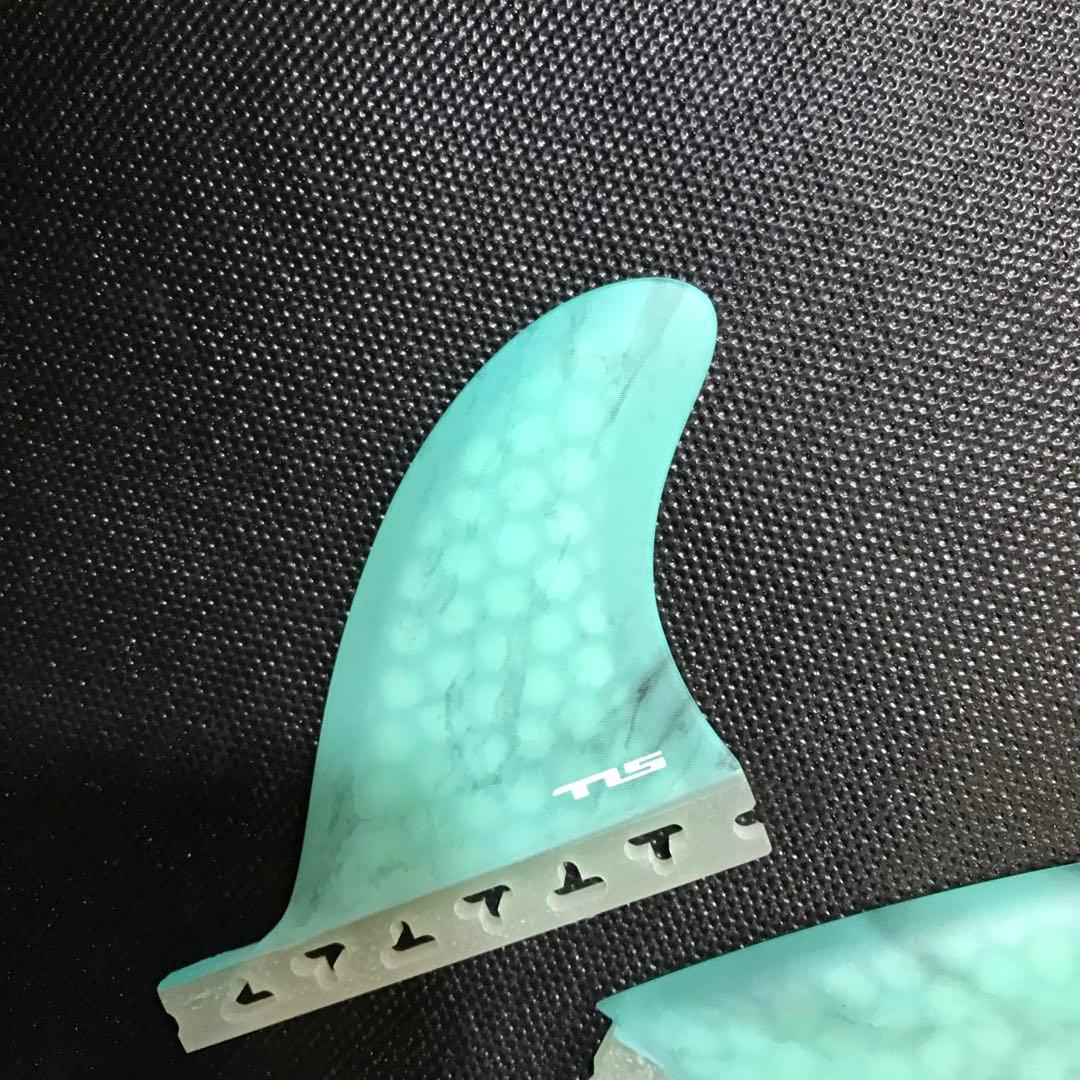 STANDARD FIN TWIN+STABILIZER グリーン トライフィン