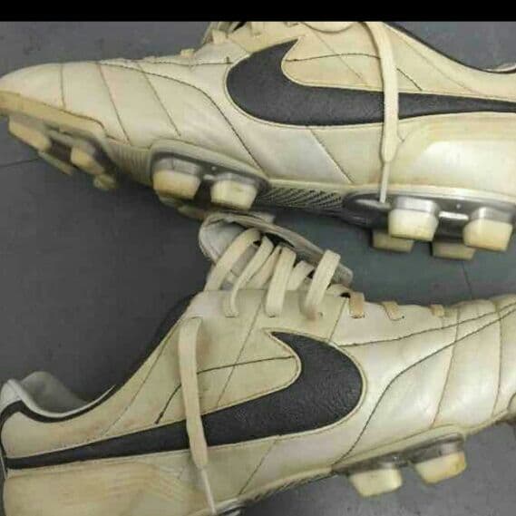 エアレジェンド NIKE ティエンポ