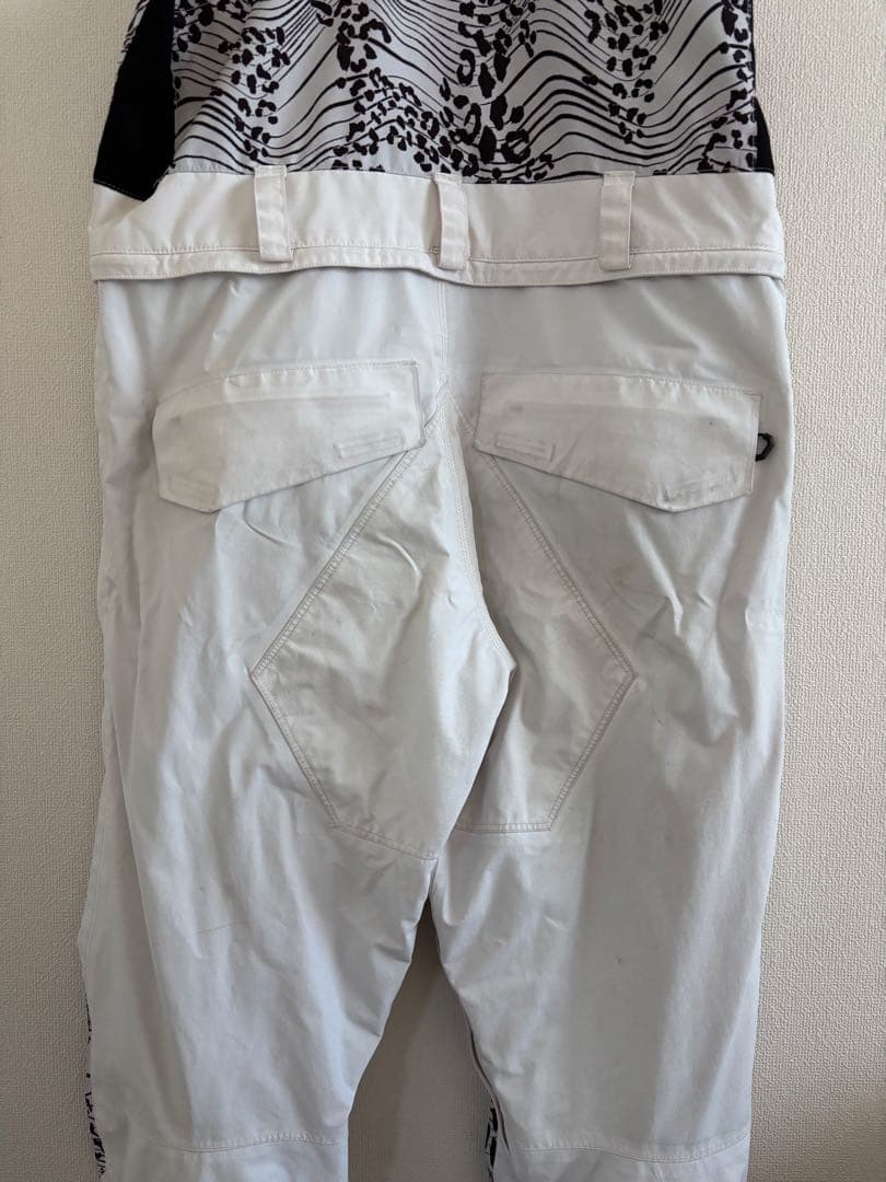 VOLCOM GORE-TEX ホワイトスノーボードウェア　 S