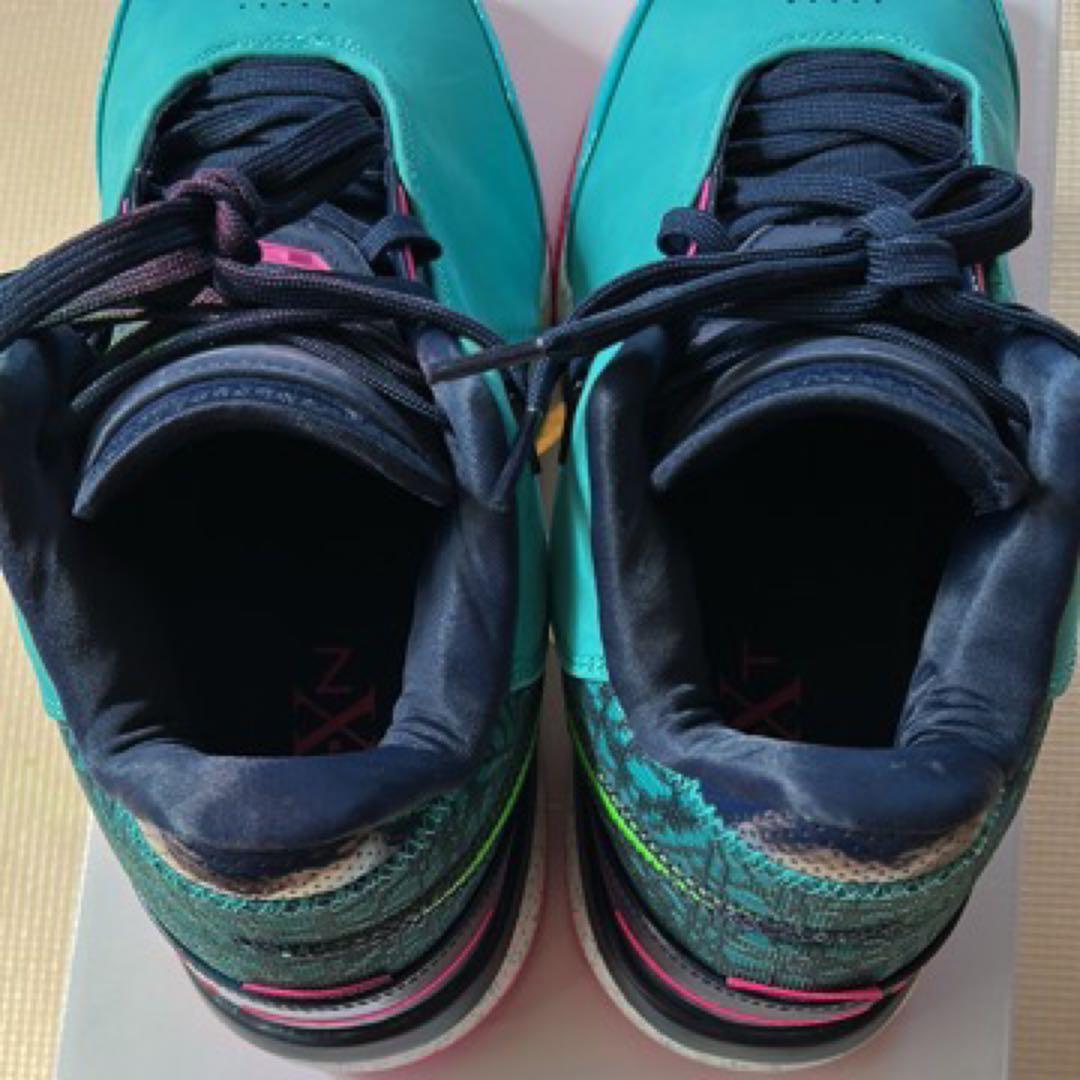 ZM LEBRON NXXT GEN AMPD EP レブロン US12